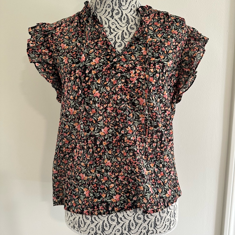 BB Dakota Floral Black and Pink Women's Top